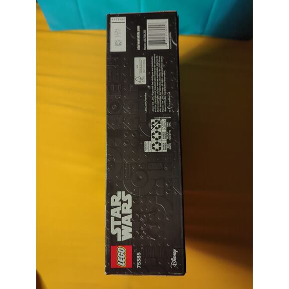 LEGO Star Wars: Ashoka Tano’s Duel On Peridea (75385) NEW IN SEALED BOX - Picture 5 of 6